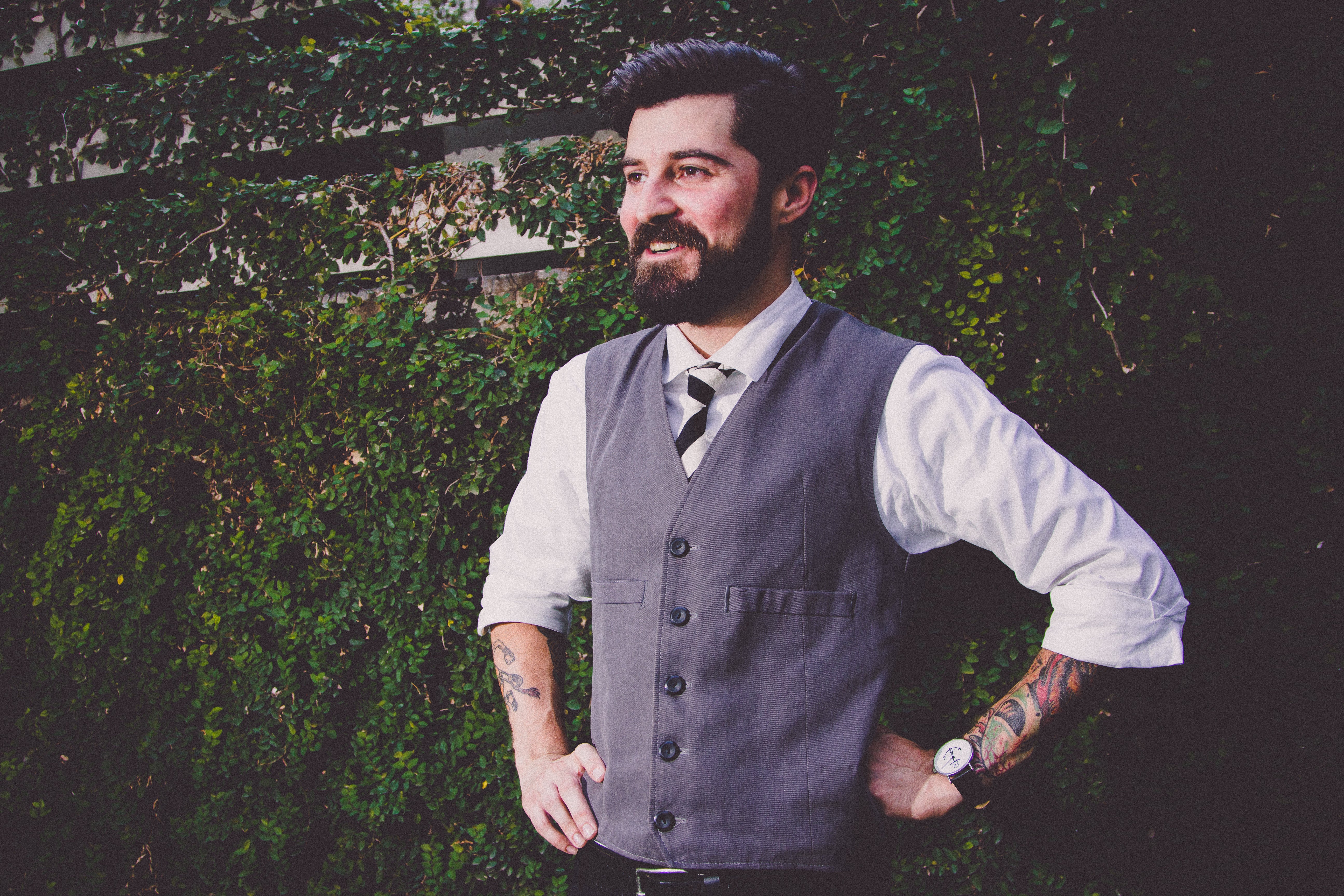 Man wearing custom Savilino uniform.