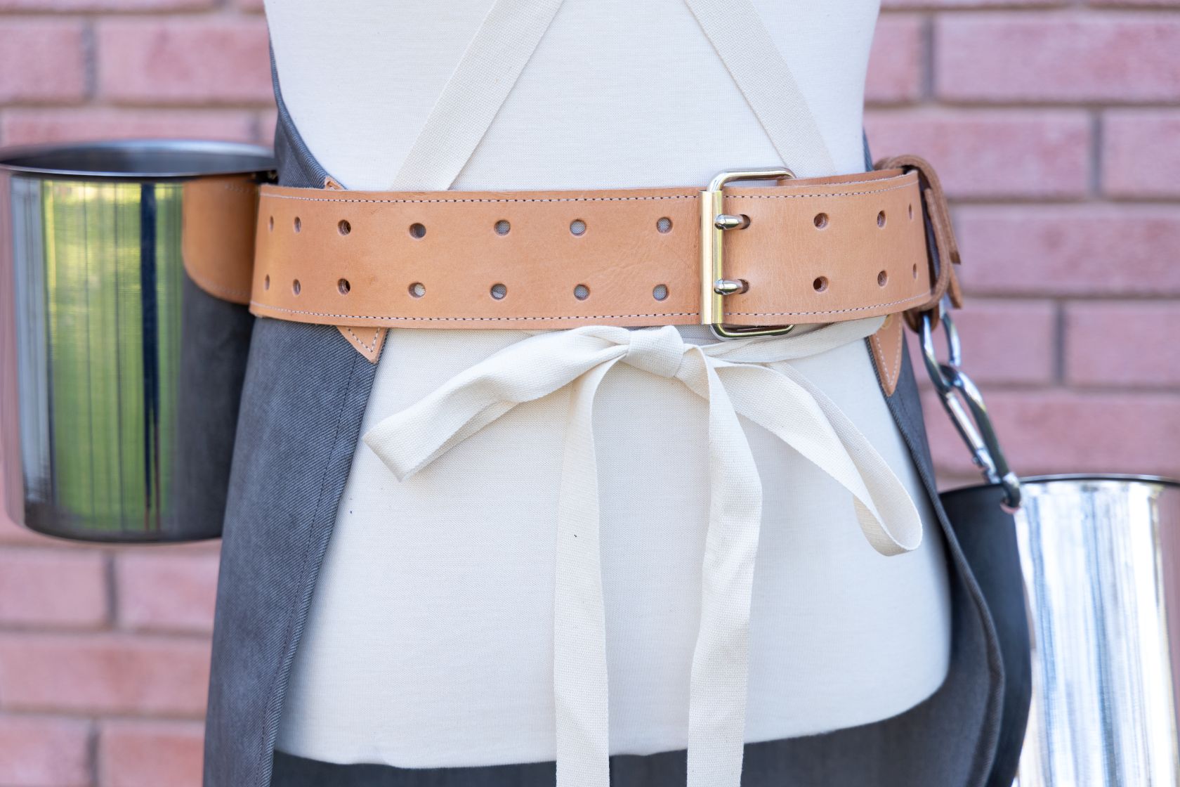 Detail of back of leather Savilino Oyster belt