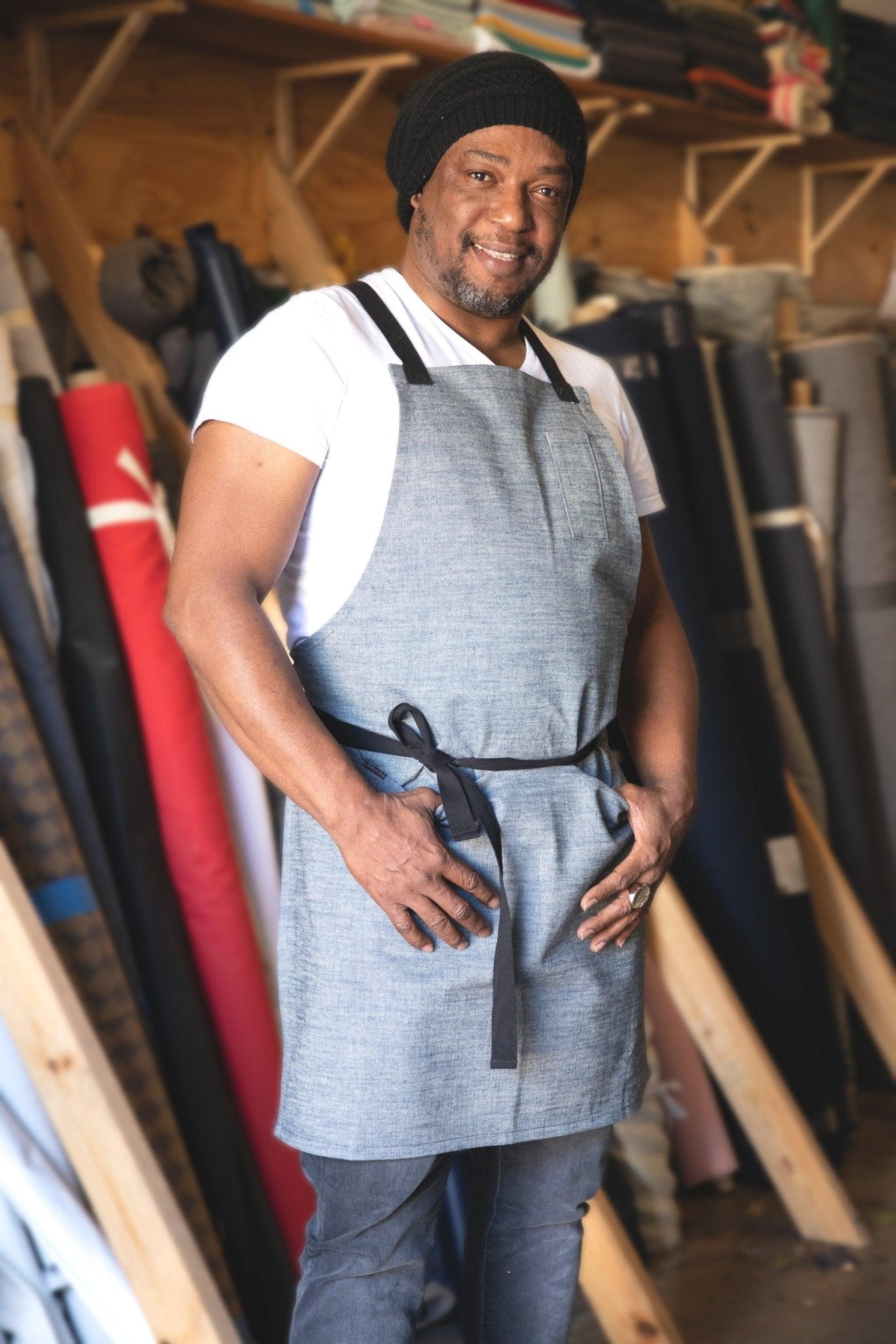 Custom Aprons & Uniforms – Savilino